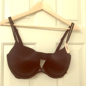 Victoria’s Secret 34DDD Very Sexy Push-up! NWT